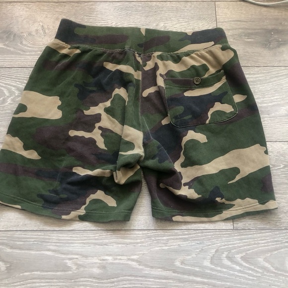 Stussy Camo Shorts - Picture 2 of 7